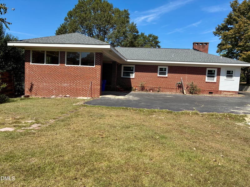 292 Depot St, Angier, NC 27501