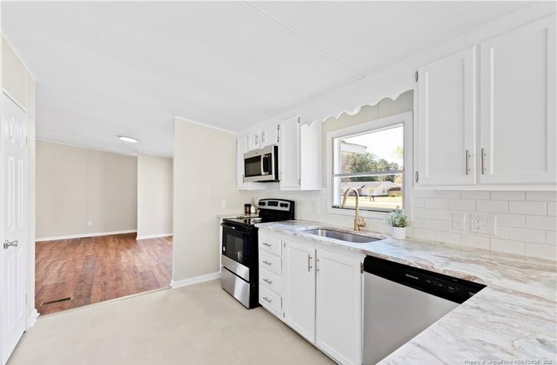 292 Grenada Rd, Fayetteville, NC 28306