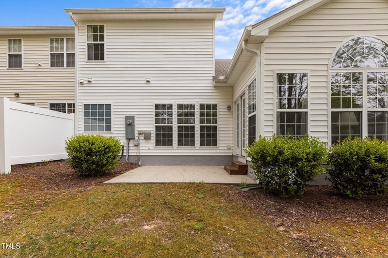 292 Joshua Glen Ln, Cary, NC 27519