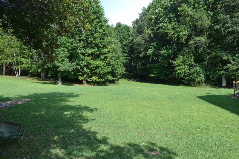 292 Kentucky Dr, Clayton, NC 27527