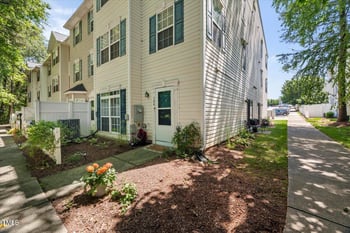 2920 Barrymore St #106, Raleigh, NC 27603