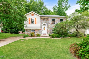 2920 Basswood Dr, Raleigh, NC 27610