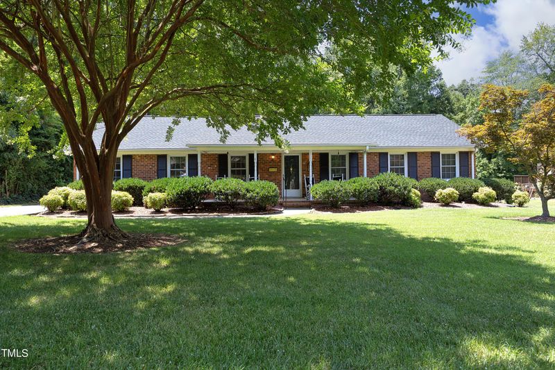 2920 Blanche Dr, Burlington, NC 27215