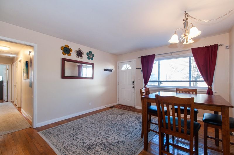 2921 Beechwood Dr, Durham, NC 27707