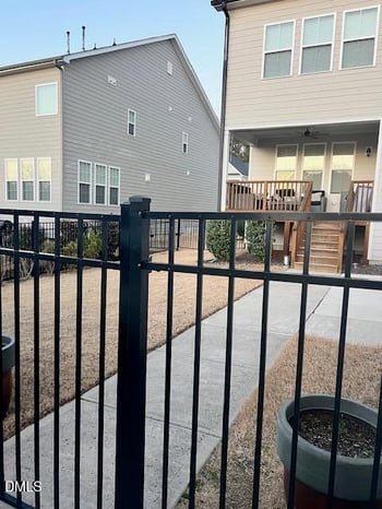 2921 Farmhouse Dr, Apex, NC 27502