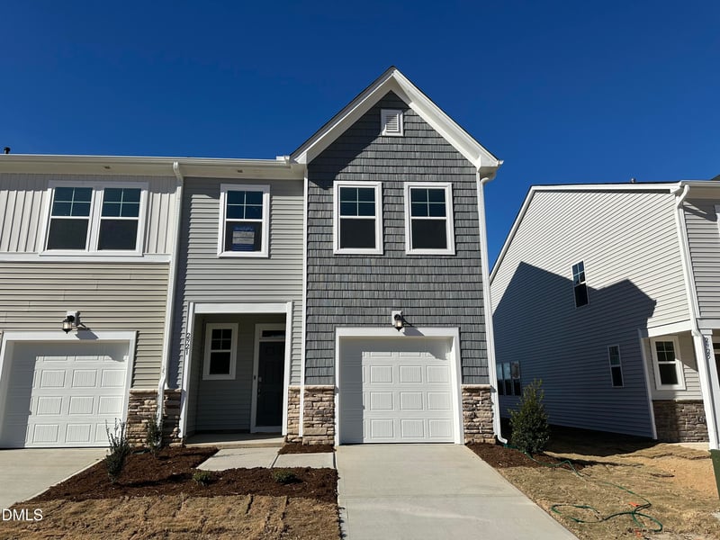 2921 Hickory Field Dr, Raleigh, NC 27616