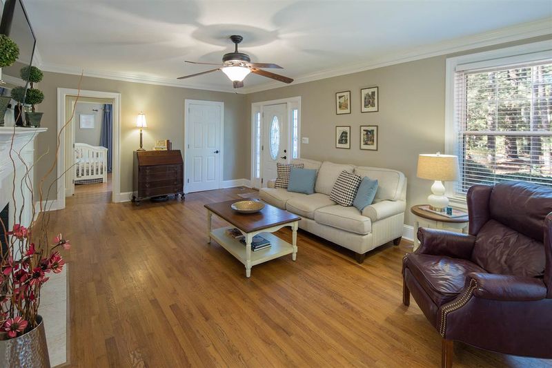 2921 Hope Valley Rd, Durham, NC 27707