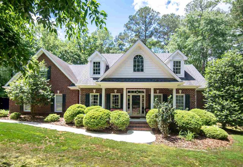 2921 Lauren Oaks Dr, Raleigh, NC 27616