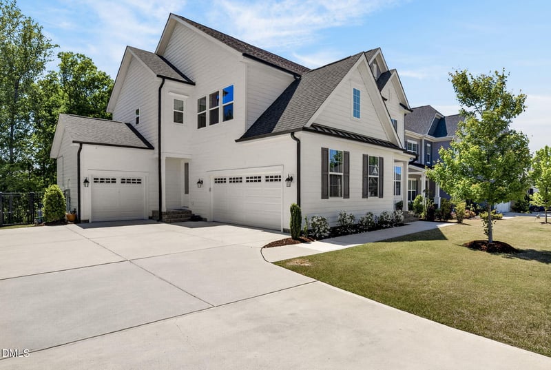 2921 Macintosh Woods Dr, Apex, NC 27502