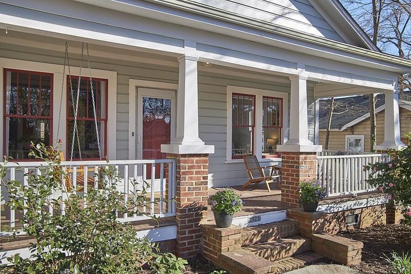 2923 Chapel Hill Rd, Durham, NC 27707