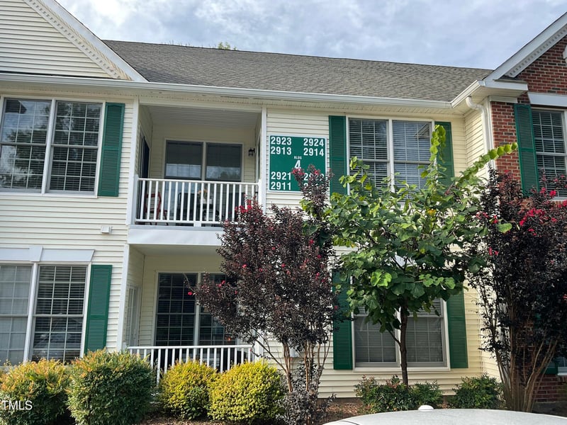 2923 Kudrow Ln, Morrisville, NC 27560