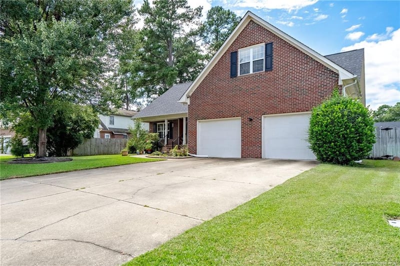 2924 Beringer Dr, Fayetteville, NC 28306