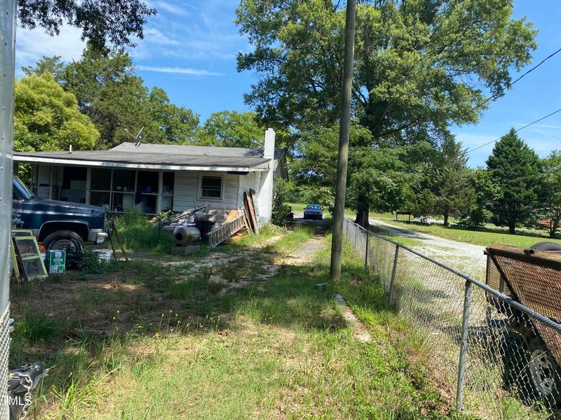 2924 Cheek Rd, Durham, NC 27704