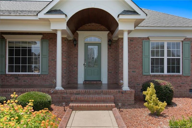 2924 Eagle Crest Ln, Fayetteville, NC 28306