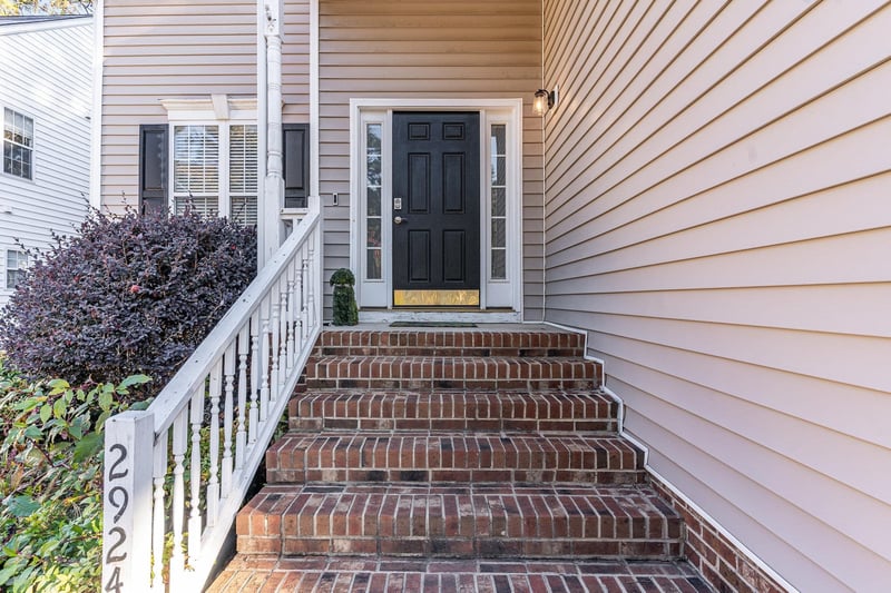 2924 Rainford Ct, Raleigh, NC 27603