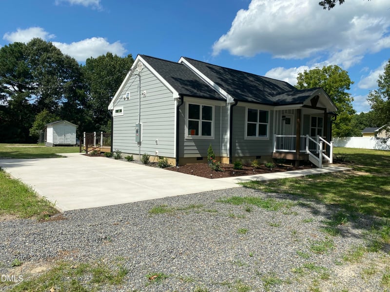 2924 N Shiloh Rd, Garner, NC 27529