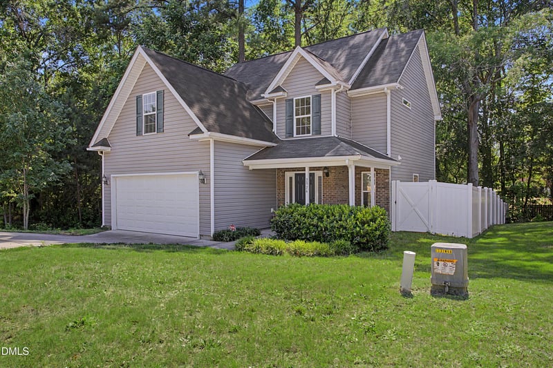 2924 Smooth Stone Trl, Raleigh, NC 27610
