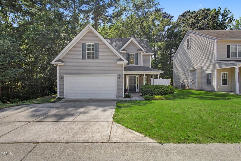 2924 Smooth Stone Trl, Raleigh, NC 27610