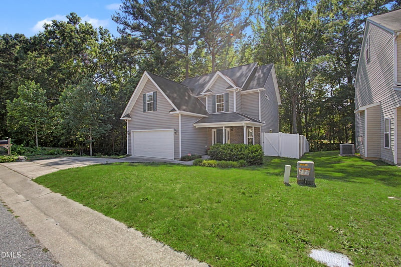 2924 Smooth Stone Trl, Raleigh, NC 27610