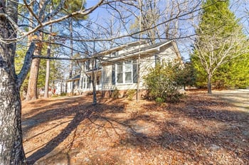 2924 Walden Rd, Fayetteville, NC 28303