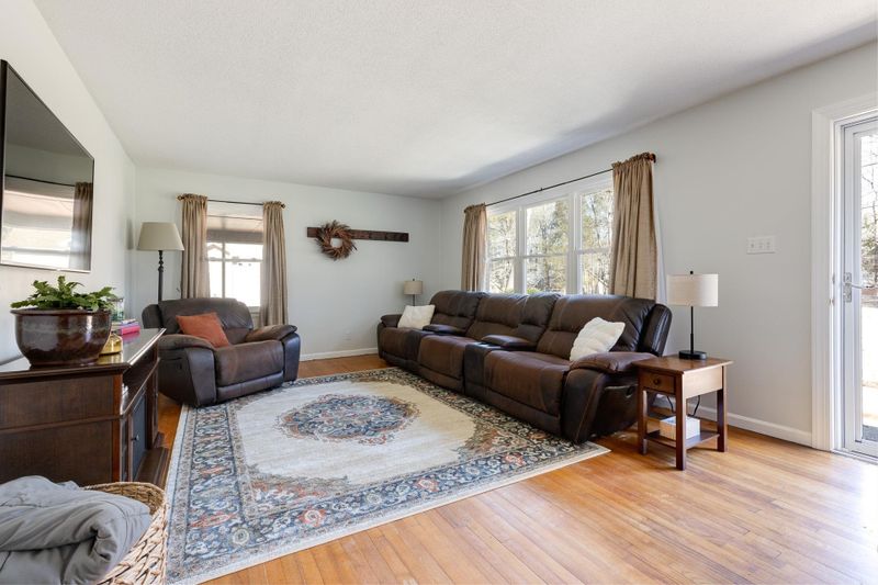 2925 Beechgrove Dr, Durham, NC 27705