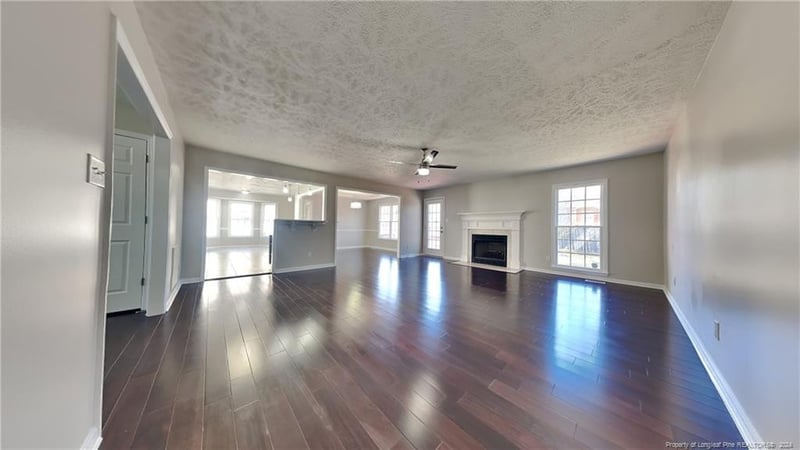 2925 Beringer Dr, Fayetteville, NC 28306