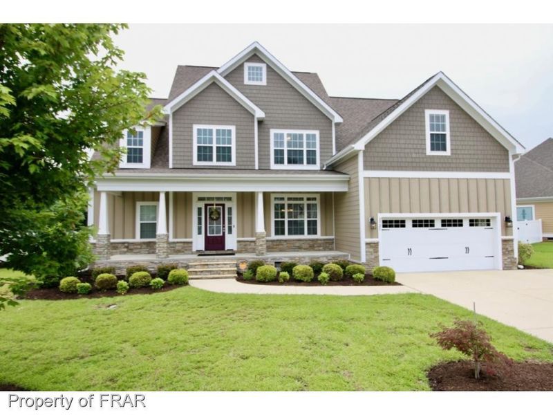 2925 Eaglecrest Ln, Fayetteville, NC 28306