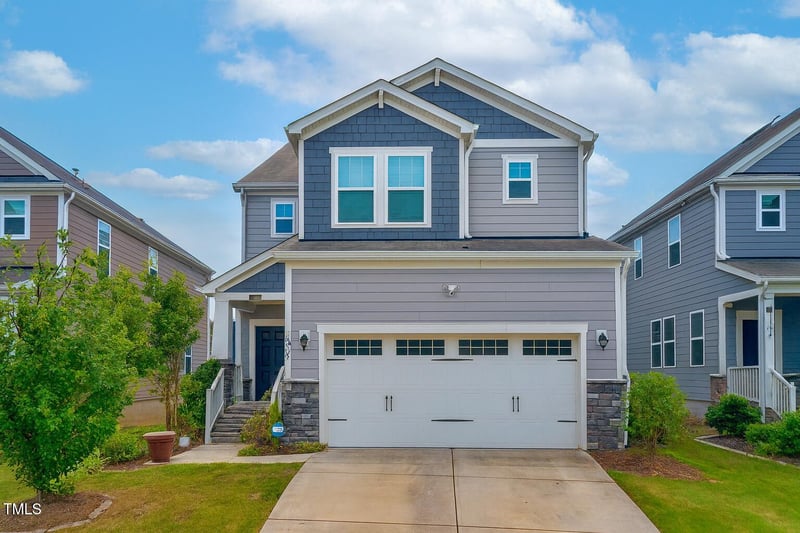 2925 Macbeth Ln, Apex, NC 27502