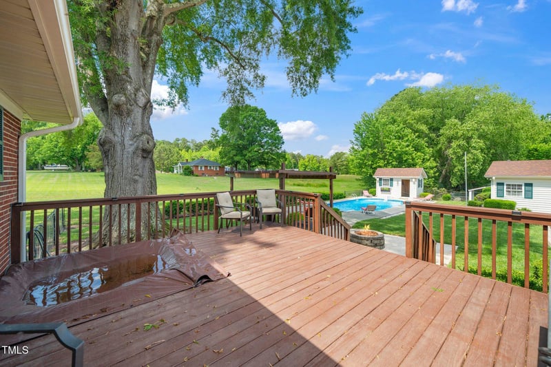 2925 Redwood Rd, Durham, NC 27704