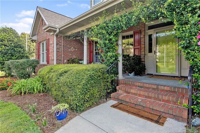 2926 Rosecroft Dr, Fayetteville, NC 28304