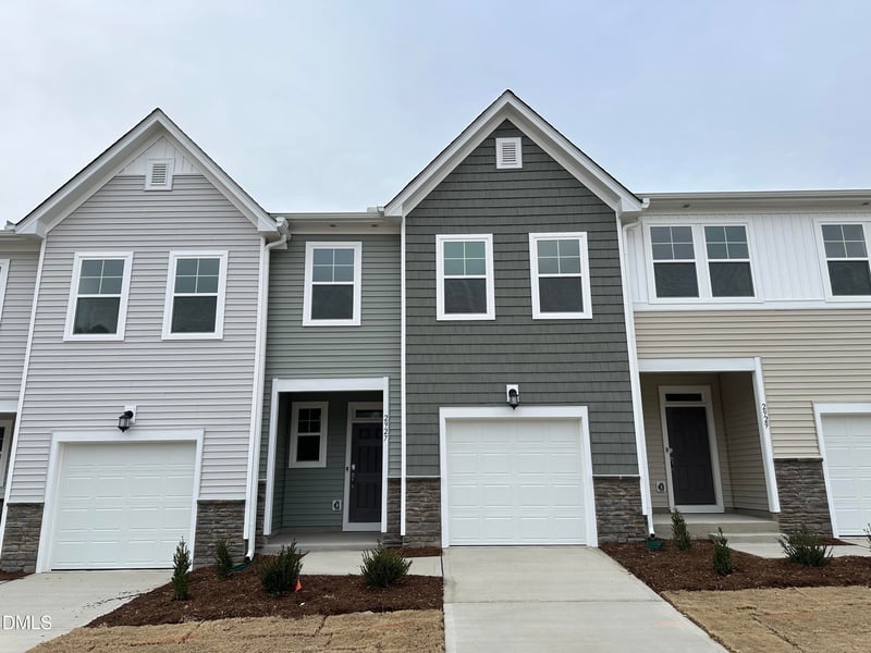 2927 Hickory Field Dr, Raleigh, NC 27616