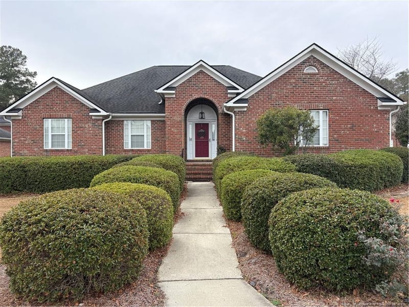 2927 Rosecroft Dr, Fayetteville, NC 28304