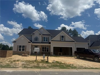 2929 Cragburn Pl, Fayetteville, NC 28306