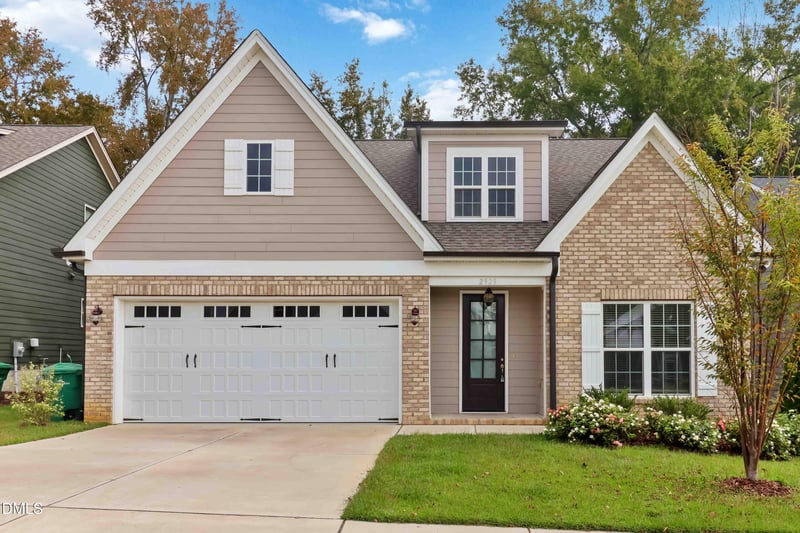 2929 High Plains Dr, Fuquay Varina, NC 27526