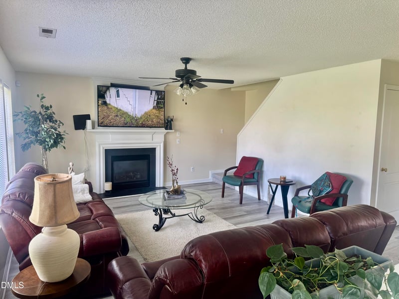 2929 Tuckland Dr, Raleigh, NC 27610