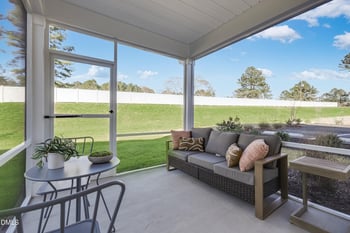 293 Beachcomber Dr, Lillington, NC 27546