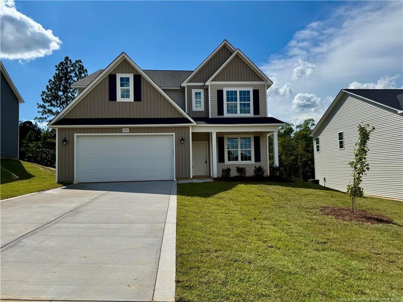 293 Harborwood St, Lillington, NC 27546