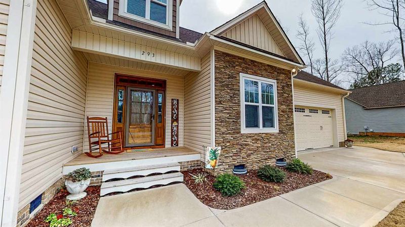 293 Knights Bridge Dr, Clayton, NC 27520