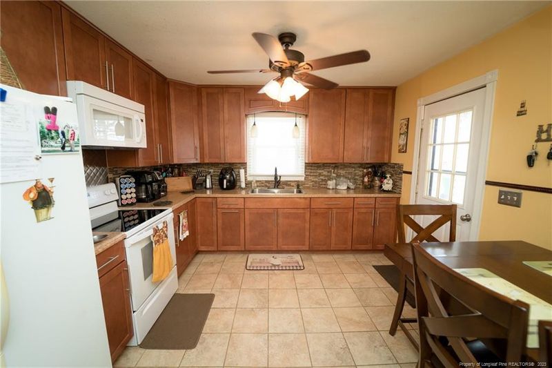 2931 Academy St, Sanford, NC 27332