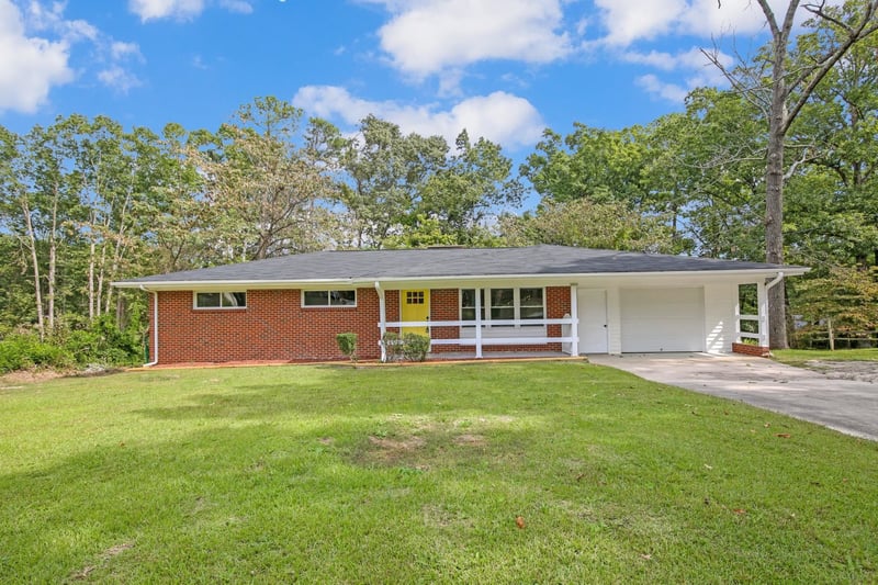 2931 Cameron Dr, Sanford, NC 27332