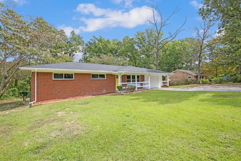 2931 Cameron Dr, Sanford, NC 27332