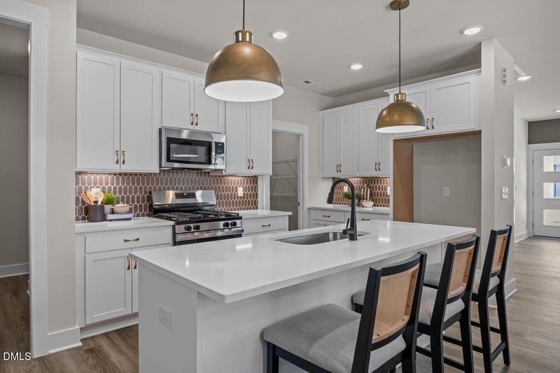 2932 Alyssa Ct, Raleigh, NC 27604