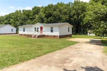 2932 Bramblegate Dr, Mebane, NC 27302