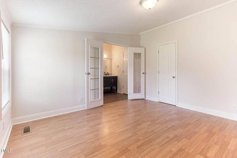 2932 Bramblegate Dr, Mebane, NC 27302