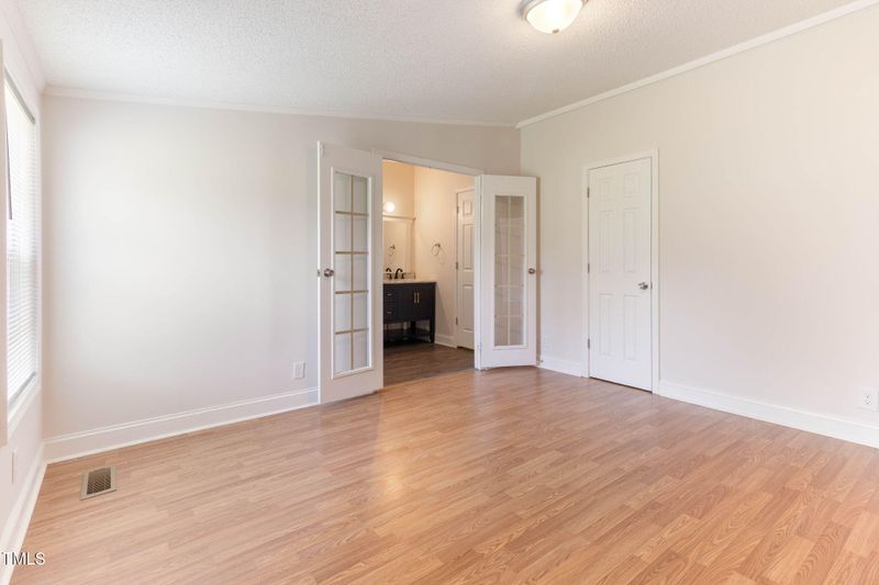 2932 Bramblegate Dr, Mebane, NC 27302