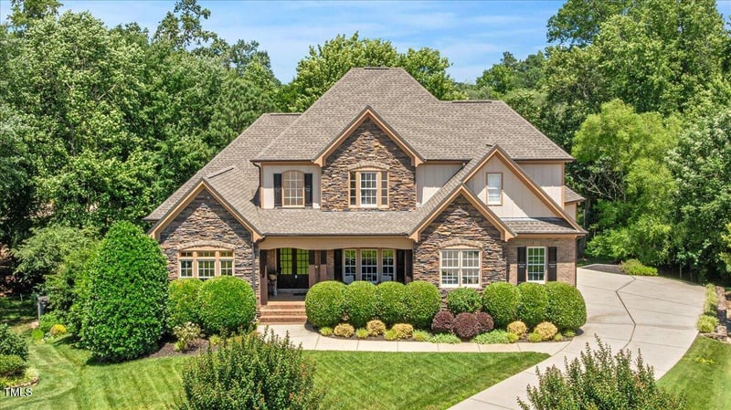 2933 Elmfield St, Raleigh, NC 27614
