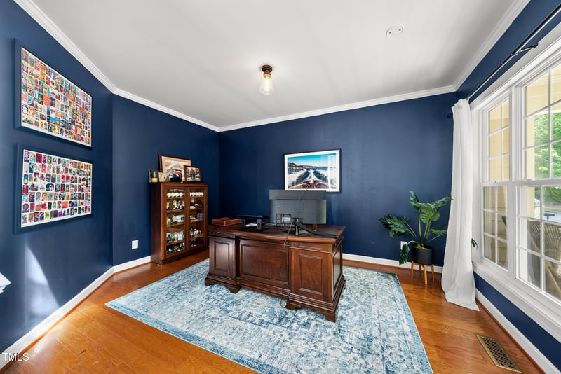 2933 Grandview Heights Ln, Raleigh, NC 27614