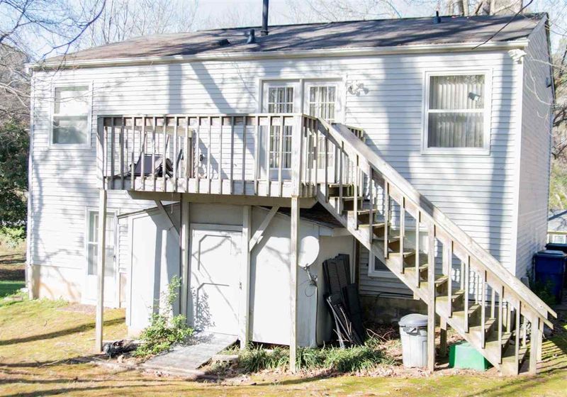 2933 Henslowe Dr, Raleigh, NC 27603