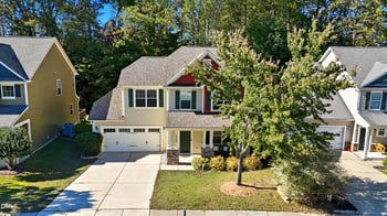 2933 Lake James Dr, Fuquay Varina, NC 27526