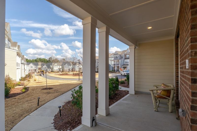 2933 Sunflower Rd, Apex, NC 27502